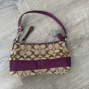 Brand New Coach Signature Collection Shoulder Bag